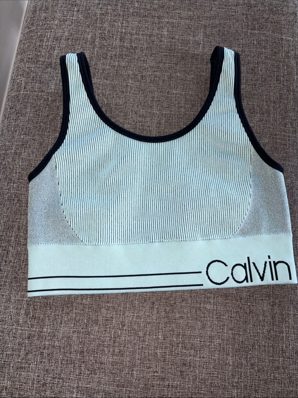 Calvin Klein Light Mint & Black Seamless Sports Bra medium
